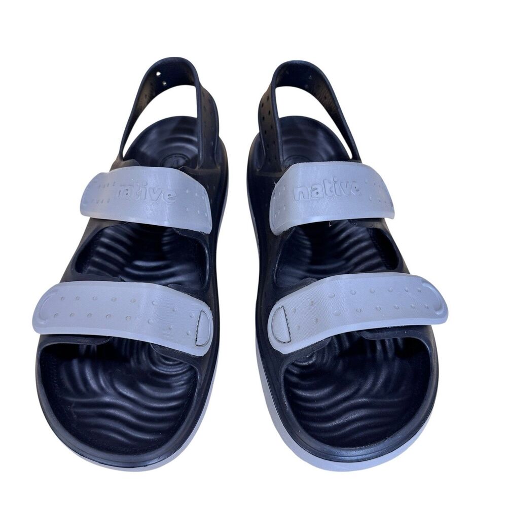 Native Chase Sandal Black/Grey Junior 6 J6 Hook & Loop Waterproof Play PRISTINE